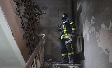 В Севастополе ликвидировали возгорание в жилом доме после атаки БПЛА